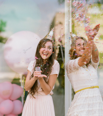 Safe Gender Reveal Confetti Cannon Handheld Color Smoke Effect